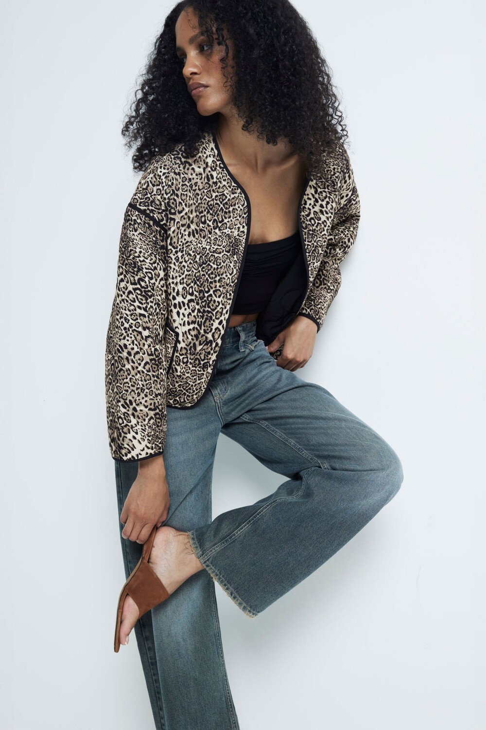 Куртка с длинными рукавами и леопардовым принтом из 100% хлопка River Island, коричневый
Куртка с длинными рукавами и леопардовым принтом из 100% хлопка River Island, коричневый