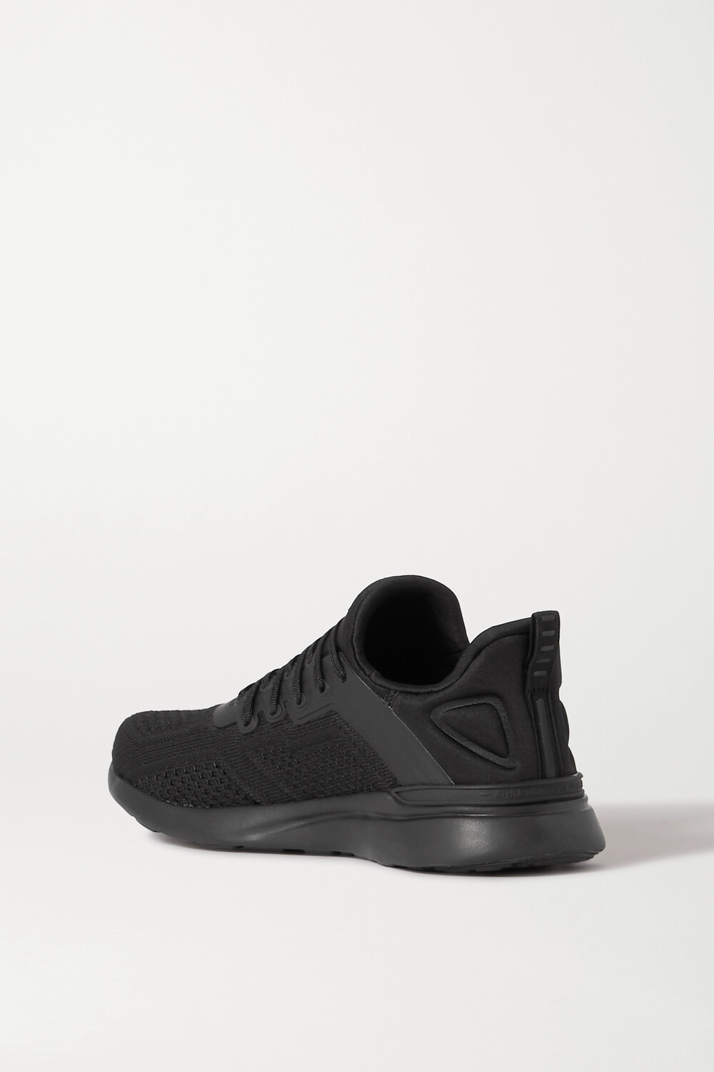 APL ATHLETIC PROPULSION LABS сетчатые кроссовки TechLoom Tracer, черный
APL ATHLETIC PROPULSION LABS сетчатые кроссовки TechLoom Tracer, черный