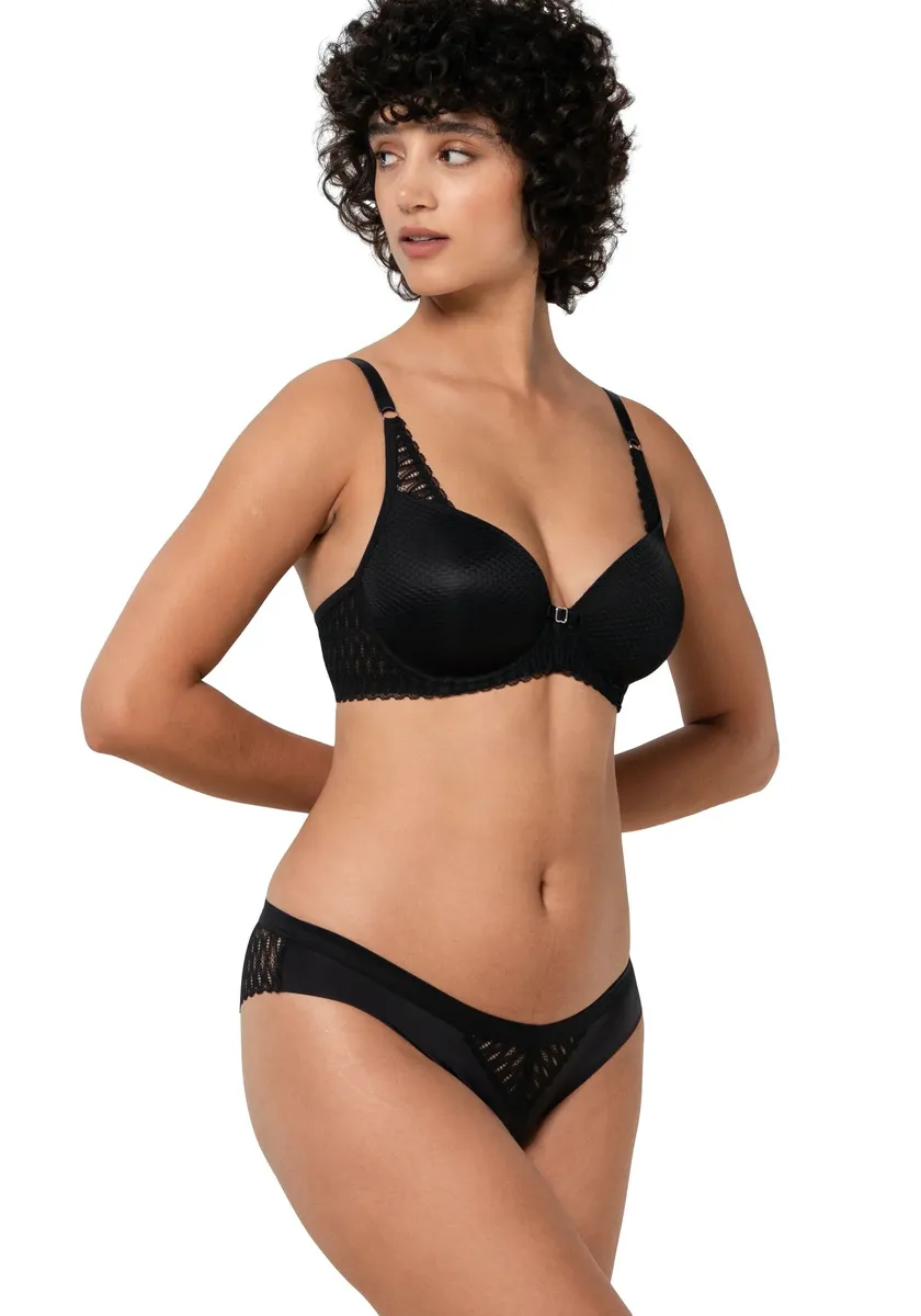 Бюстгальтер Triumph на половину чашки "Aura Spotlight WHP", чашка A-E, чашки-спейсеры, бюстгальтер на косточках, черный
Бюстгальтер Triumph на половину чашки "Aura Spotlight WHP", чашка A-E, чашки-спейсеры, бюстгальтер на косточках, черный