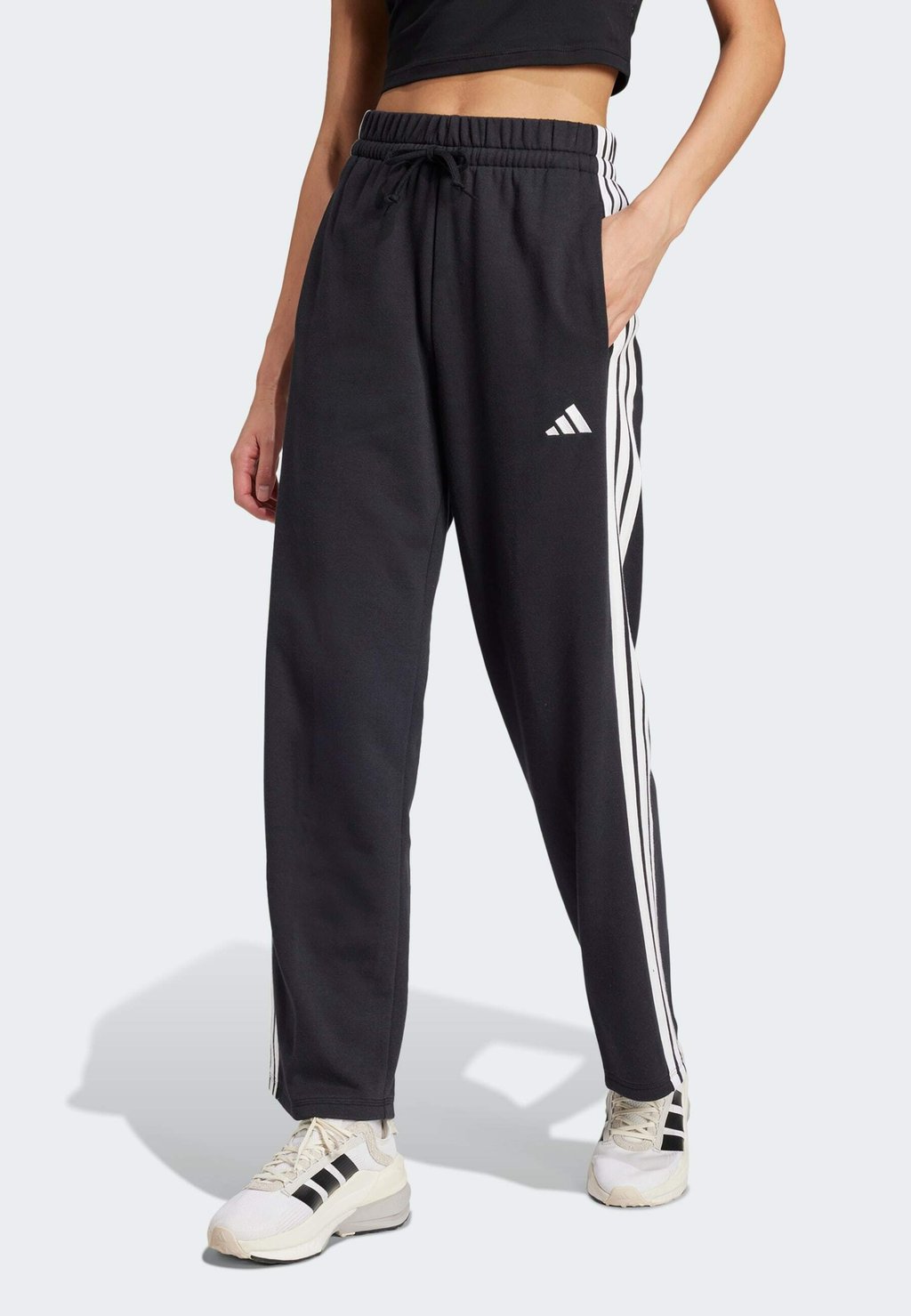 Спортивные штаны Adidas Sportswear, черный
Спортивные штаны Adidas Sportswear, черный