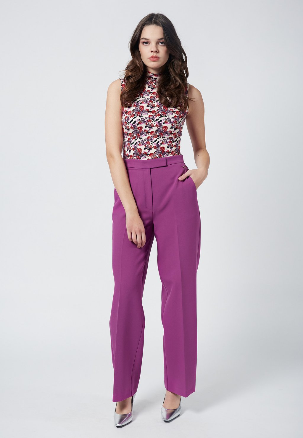 Брюки YOU RE MY MAGICIAN 4funkyflavours, фиолетовый
Брюки YOU RE MY MAGICIAN 4funkyflavours, фиолетовый