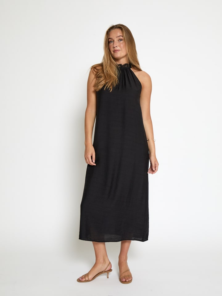 Платье в черном Peppercorn
Платье в черном Peppercorn