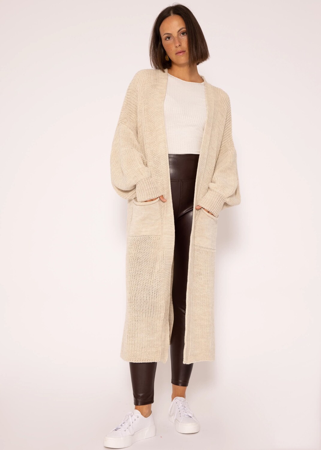 Кардиган SASSYCLASSY Maxi Strick, бежевый
Кардиган SASSYCLASSY Maxi Strick, бежевый