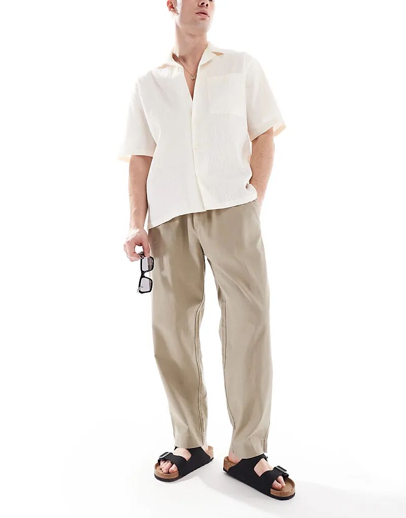 Спортивные брюки Pull&Bear из льняной смеси серо-коричневого цвета
Спортивные брюки Pull&Bear из льняной смеси серо-коричневого цвета