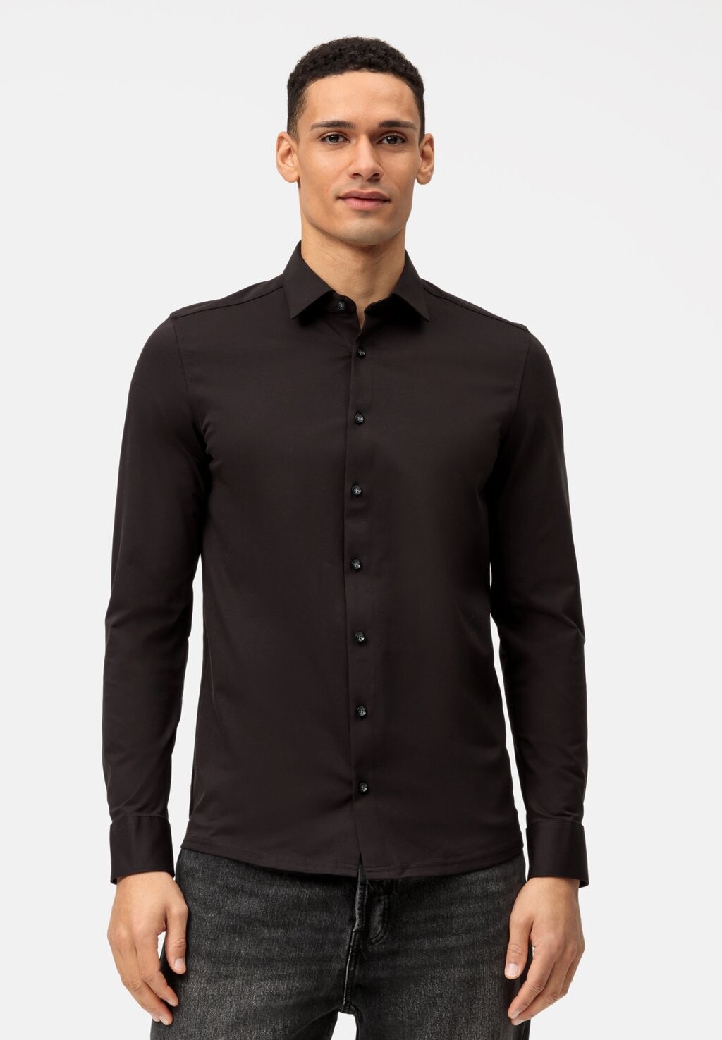 Деловая рубашка BODY FIT 24/SEVEN OLYMP Level Five, цвет schwarz
Деловая рубашка BODY FIT 24/SEVEN OLYMP Level Five, цвет schwarz