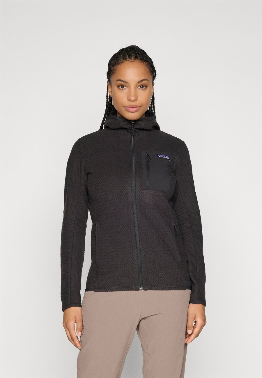 Флисовая куртка Patagonia R1 AIR FULL ZIP HOODY, Black
Флисовая куртка Patagonia R1 AIR FULL ZIP HOODY, Black