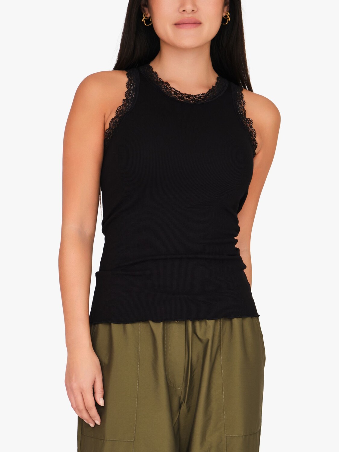 Майка с кружевной отделкой Florine A-VIEW, черный
Майка с кружевной отделкой Florine A-VIEW, черный