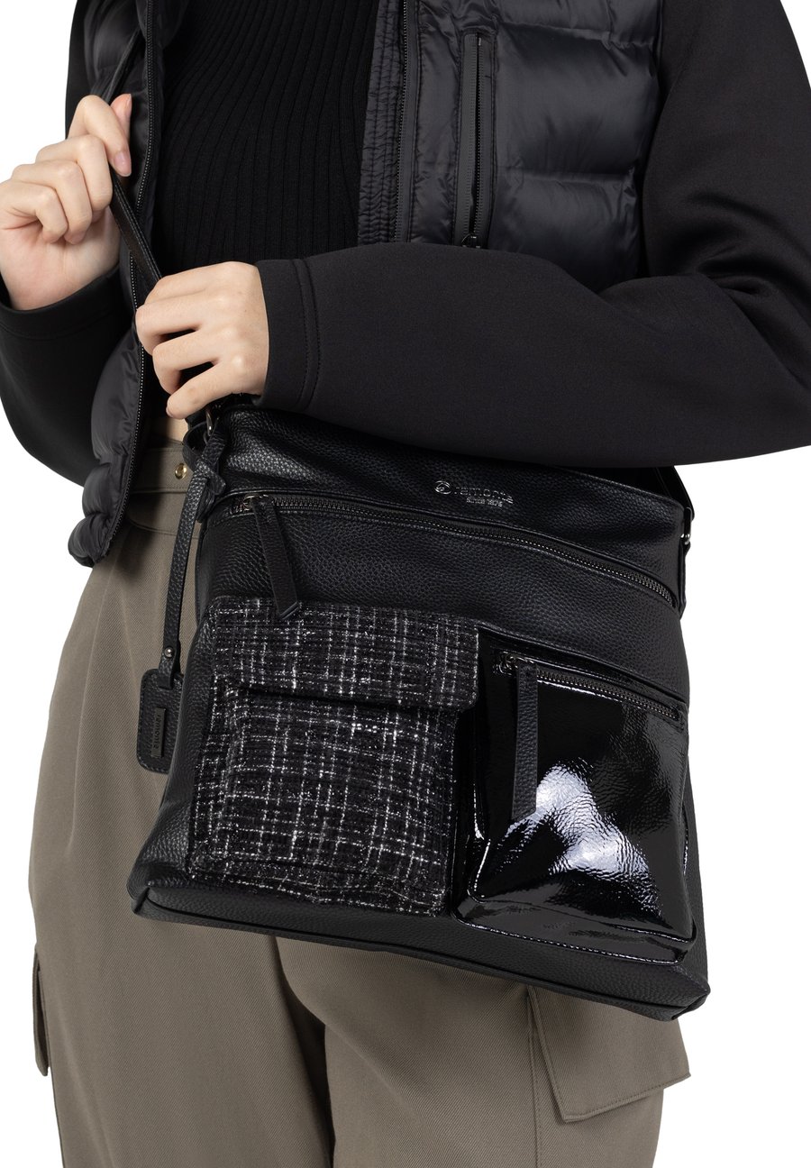 Сумка кросс-боди Remonte Cross body bag, Schwarz/Black
Сумка кросс-боди Remonte Cross body bag, Schwarz/Black