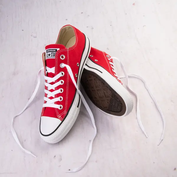 Кроссовки Converse Chuck Taylor All Star Lo, красный
Кроссовки Converse Chuck Taylor All Star Lo, красный