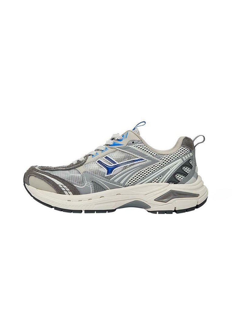 Кроссовки PULL&BEAR RETRO SNEAKERS, Grey
Кроссовки PULL&BEAR RETRO SNEAKERS, Grey