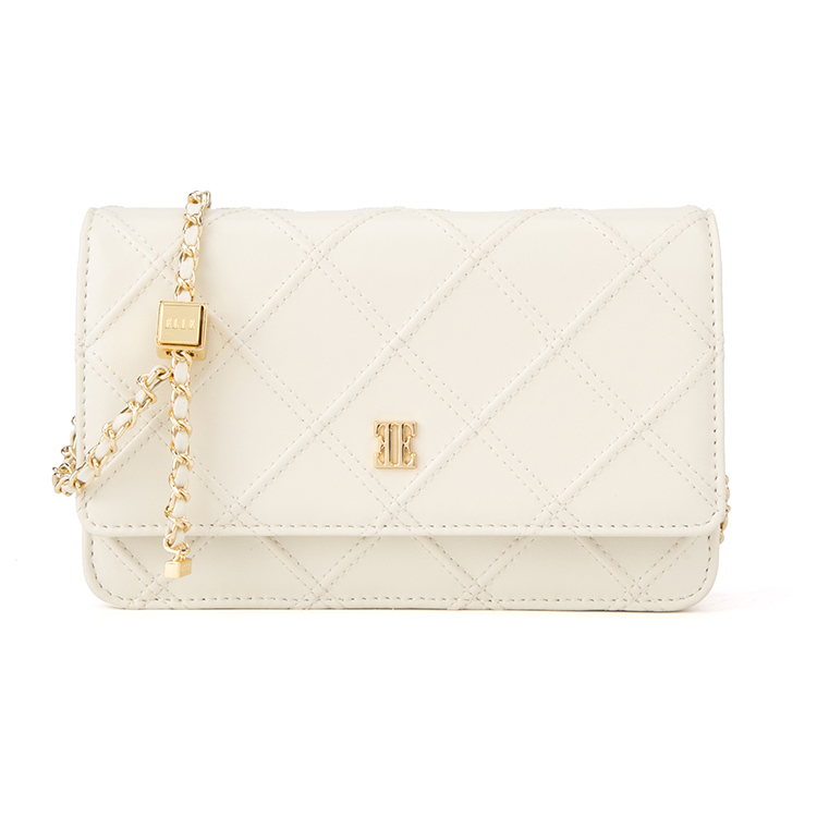 ELLE Кожаная сумка через плечо из коровьей кожи Regular Women's Black/White
ELLE Кожаная сумка через плечо из коровьей кожи Regular Women's Black/White