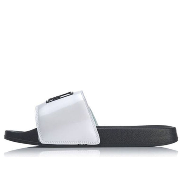 Тапочки slipper sandals black/white Li-Ning, черный
Тапочки slipper sandals black/white Li-Ning, черный