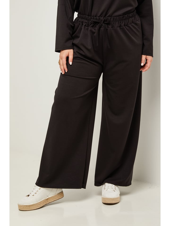 Тканевые брюки Curvy Lady, черный
Тканевые брюки Curvy Lady, черный