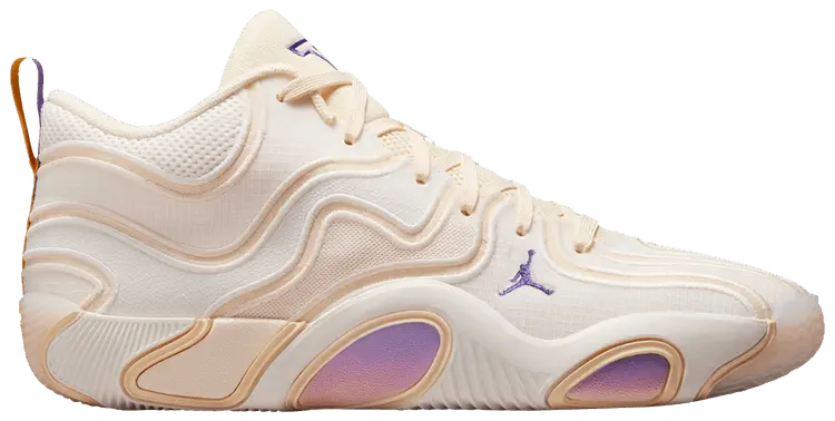 Кроссовки Air Jordan Jordan Tatum 3 'Offseason', кремовый 
Кроссовки Air Jordan Jordan Tatum 3 'Offseason', кремовый