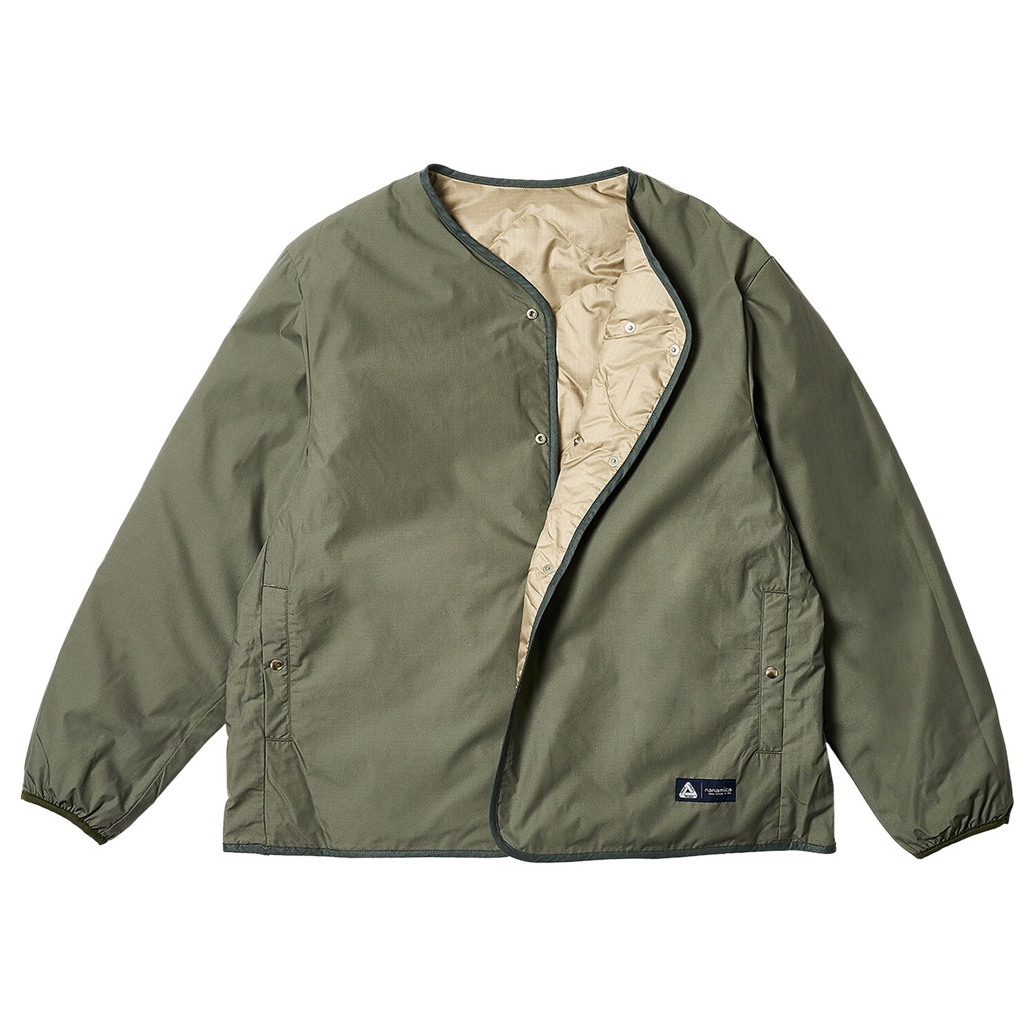 Двусторонний пуховый кардиган nanamica x Palace, цвет Sage Green
Двусторонний пуховый кардиган nanamica x Palace, цвет Sage Green