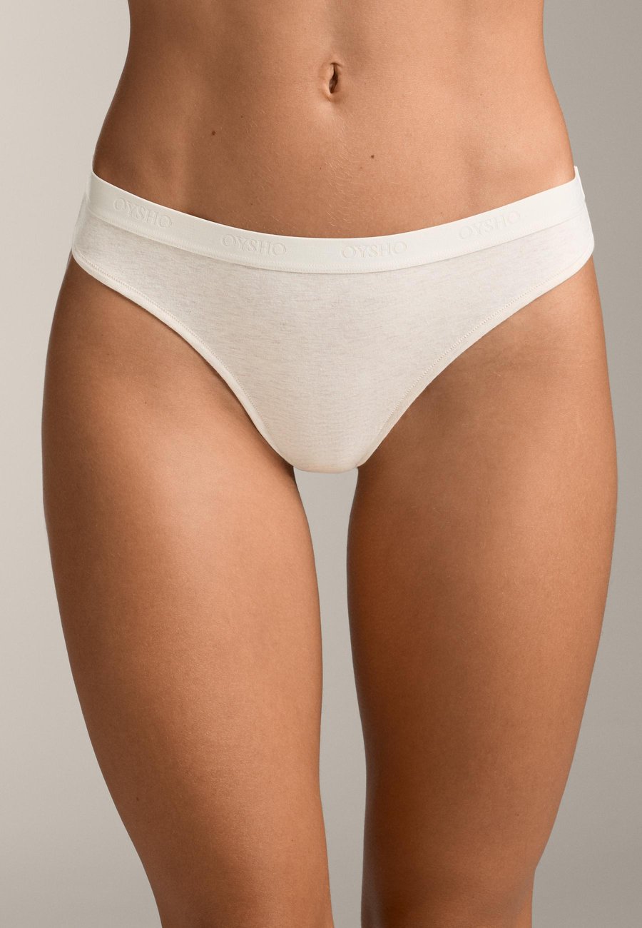 Брифы OYSHO 3 PACK CLASSIC WITH LOGO , Mauve/Light Pink
Брифы OYSHO 3 PACK CLASSIC WITH LOGO , Mauve/Light Pink