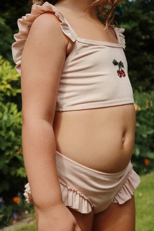 Детский купальник JADE BIKINI из двух частей Konges Sløjd, бежевый
Детский купальник JADE BIKINI из двух частей Konges Sløjd, бежевый