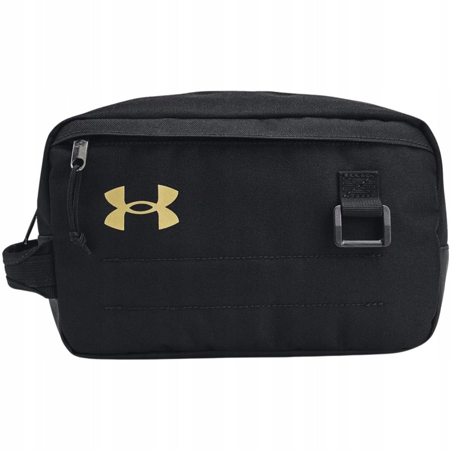 Косметичка Under Armour Contain Travel Kit OSFM черная 1381922 001
Косметичка Under Armour Contain Travel Kit OSFM черная 1381922 001