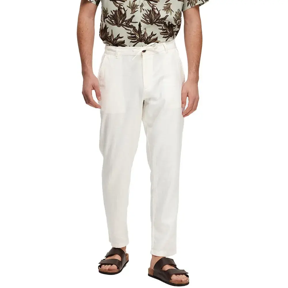 Брюки чинос Selected 172 Brody Slim Tapered Fit, белый
Брюки чинос Selected 172 Brody Slim Tapered Fit, белый