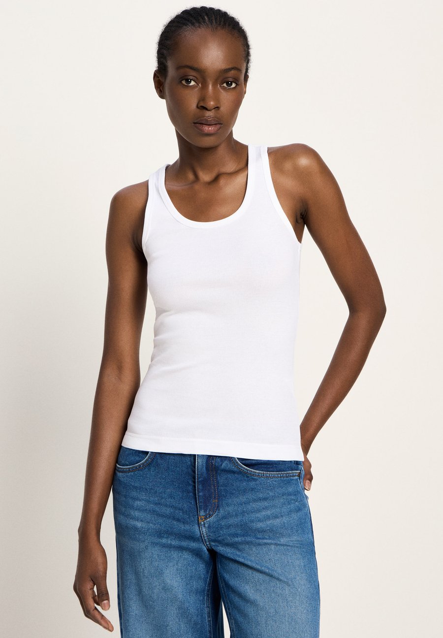 Топ LANIUS Top, White
Топ LANIUS Top, White