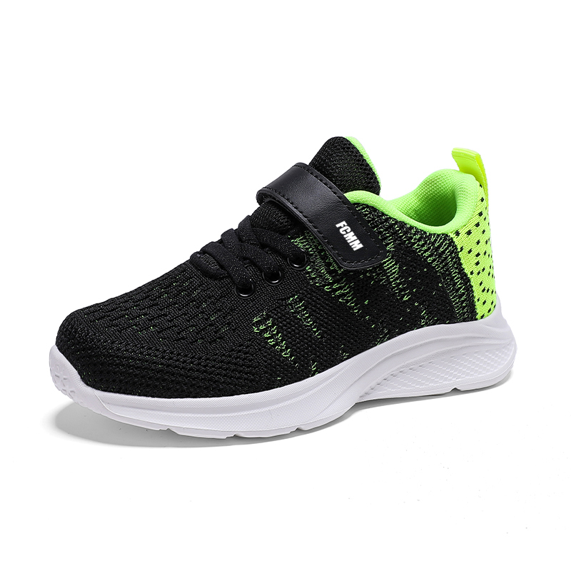 Детские кроссовки для бега FCMM, черный/зеленый
Детские кроссовки для бега FCMM, черный/зеленый