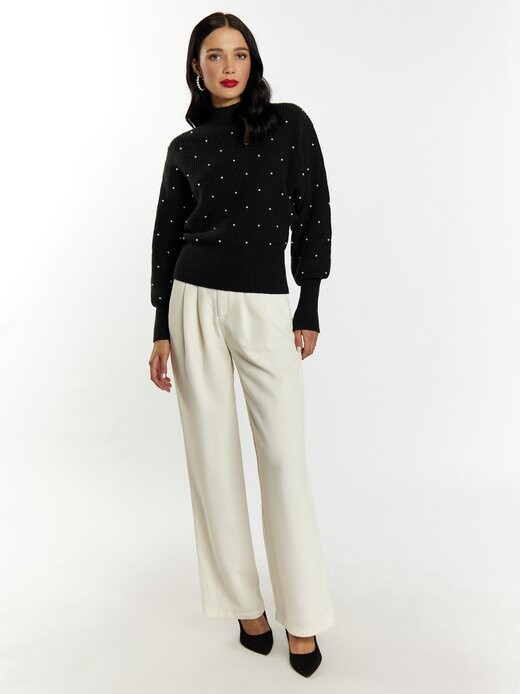 Вязаный свитер с жемчугом Faina, черный
Вязаный свитер с жемчугом Faina, черный