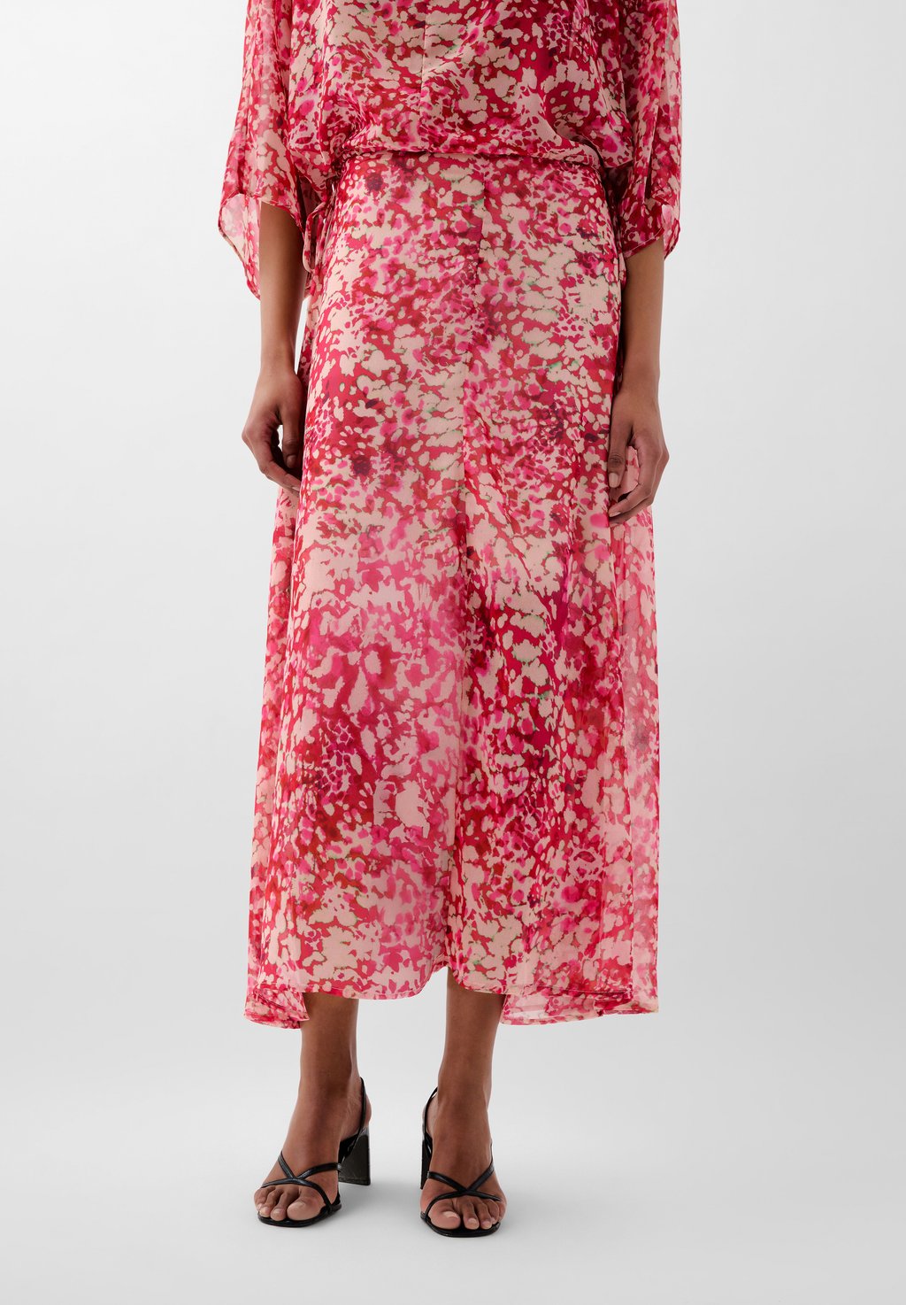 Юбка макси Scalpers, цвет Raspberry
Юбка макси Scalpers, цвет Raspberry