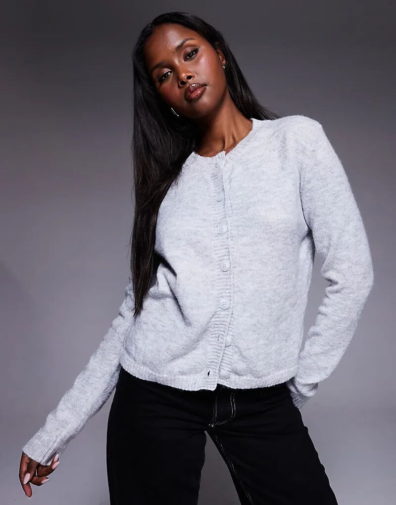 Мягкий трикотажный кардиган Princess Polly Denmark светло-серого цвета на пуговицах
Мягкий трикотажный кардиган Princess Polly Denmark светло-серого цвета на пуговицах