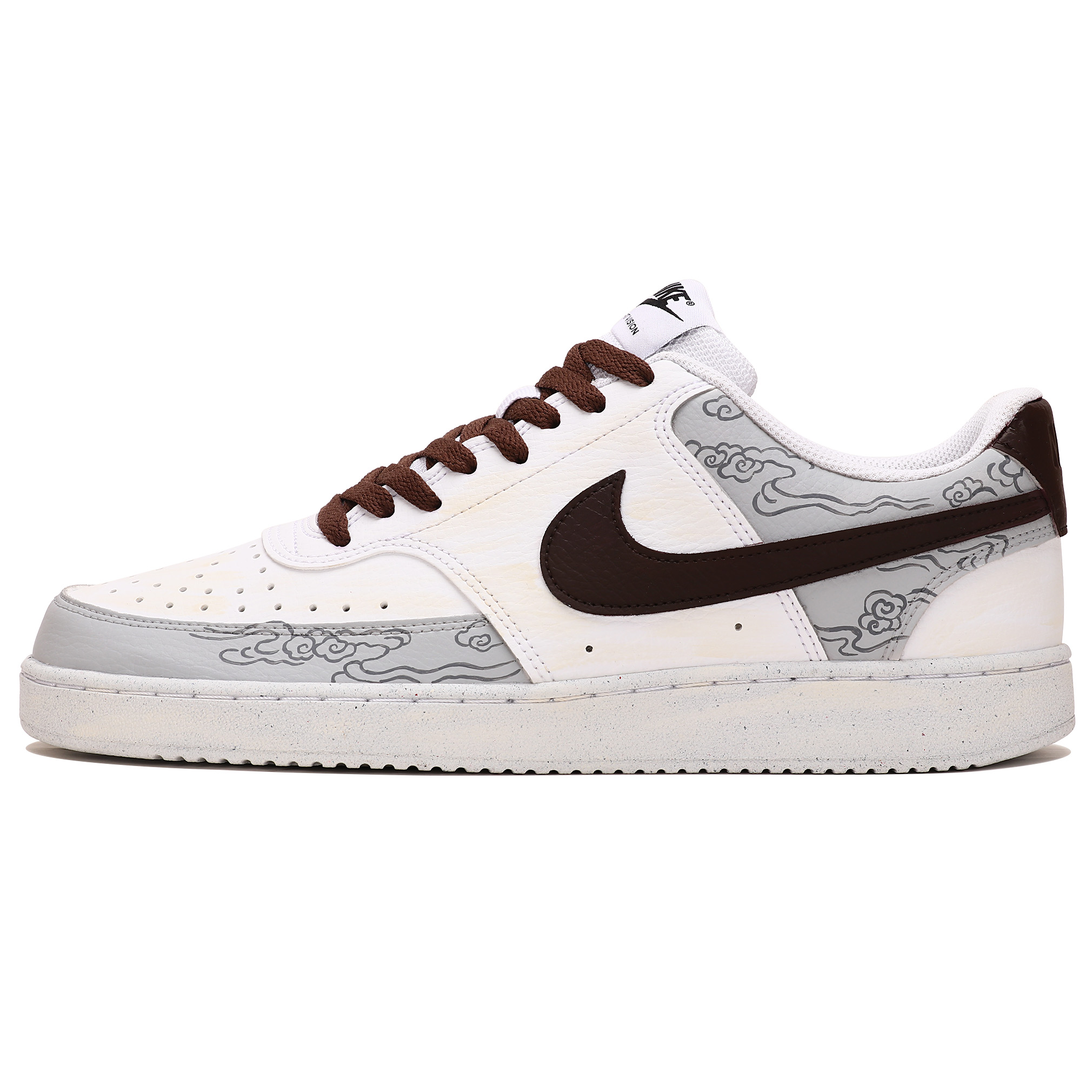 Nike Кроссовки для скейтбординга Court Vision 1 Abrasion Resistant Low top мужские серо-коричневые
Nike Кроссовки для скейтбординга Court Vision 1 Abrasion Resistant Low top мужские серо-коричневые