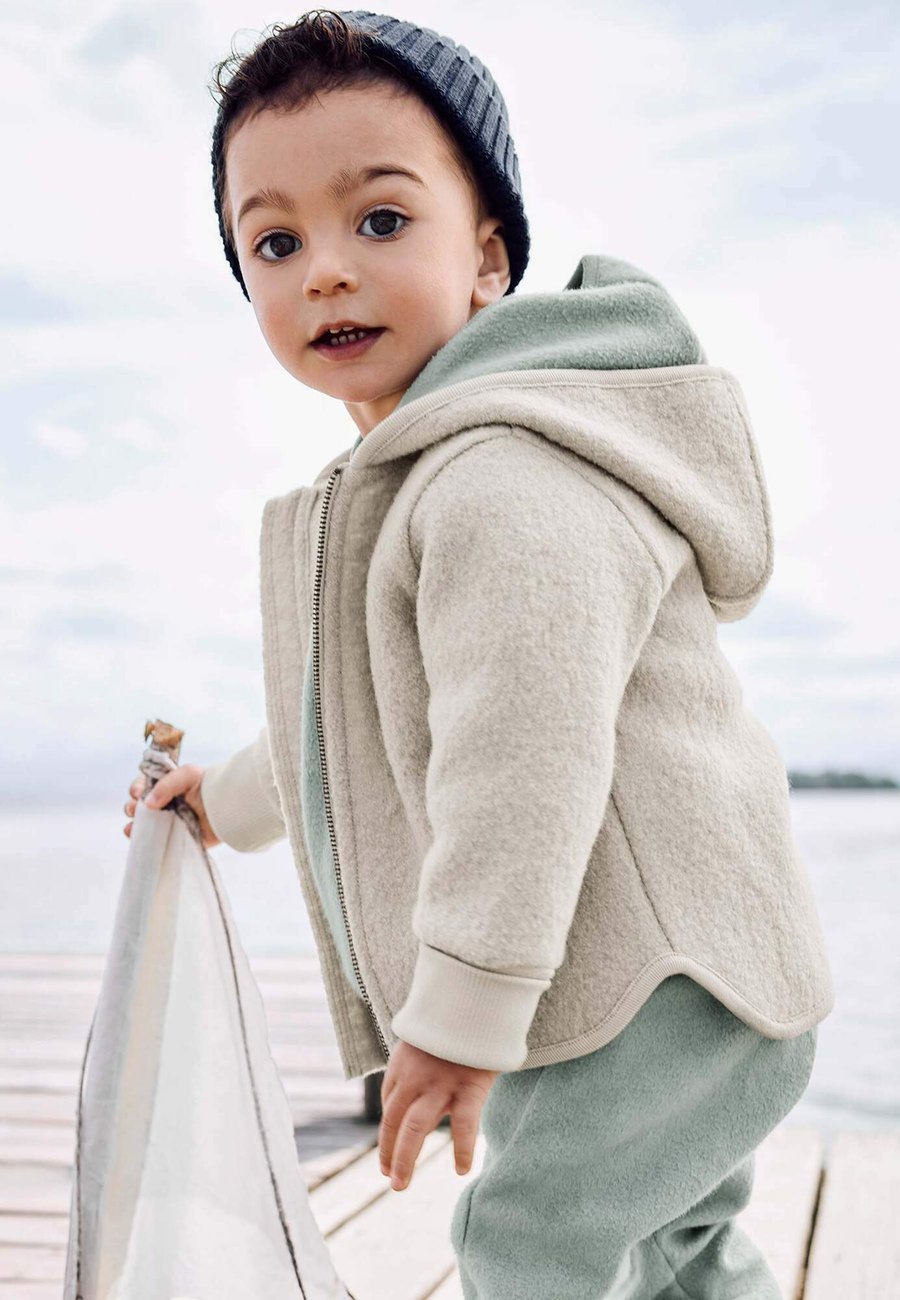 Флисовая куртка Hessnatur WOLLWALK, Düne/Beige
Флисовая куртка Hessnatur WOLLWALK, Düne/Beige