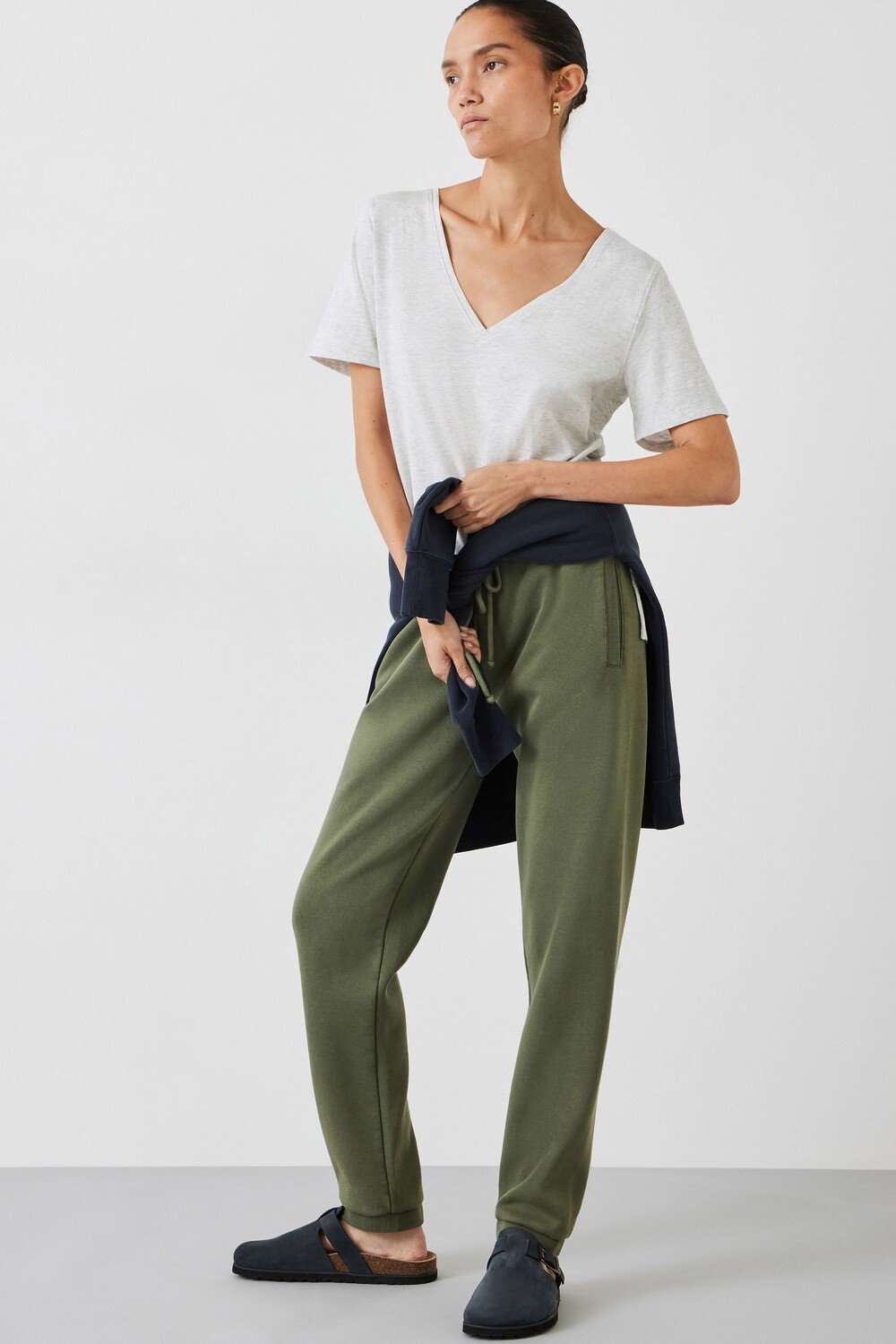 Хлопковая футболка Kali с V-образным вырезом Hush, серый
Хлопковая футболка Kali с V-образным вырезом Hush, серый