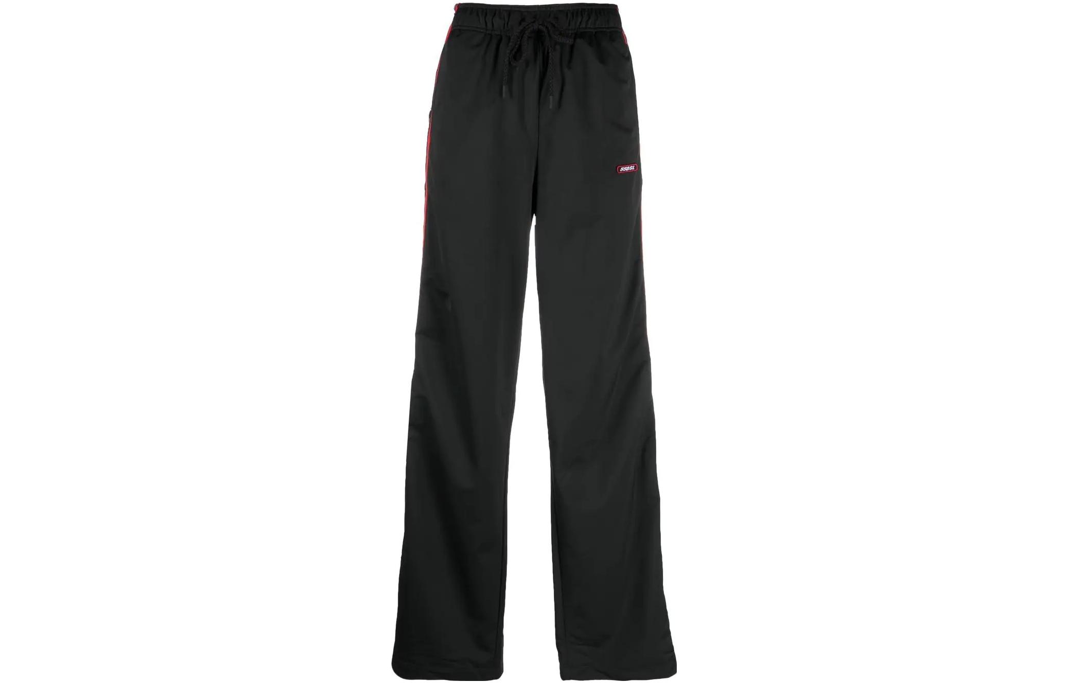 Вязаные спортивные штаны женские черные DIESEL
Вязаные спортивные штаны женские черные DIESEL