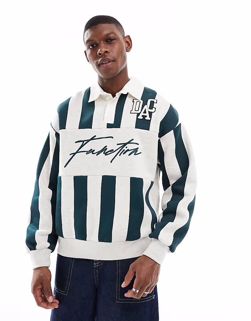 Полосатое регбийное поло Bershka в зелено-белых тонах
Полосатое регбийное поло Bershka в зелено-белых тонах