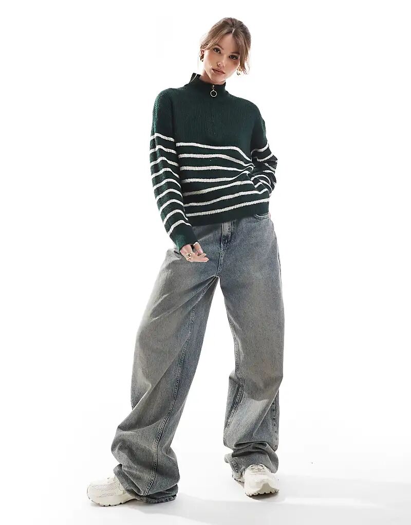 Джемпер с застежкой-молнией 1/4 в темно-зеленую полоску ONLY 
Джемпер с застежкой-молнией 1/4 в темно-зеленую полоску ONLY