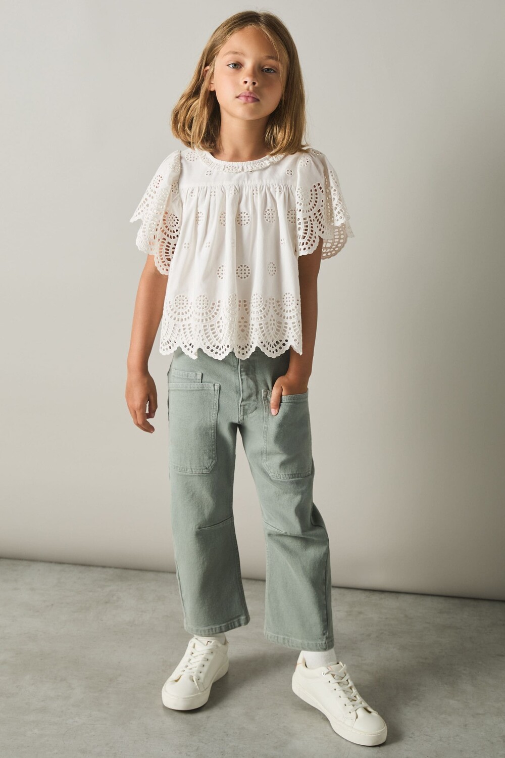 Блузка из хлопка Laverne с вышивкой Reiss, белый
Блузка из хлопка Laverne с вышивкой Reiss, белый