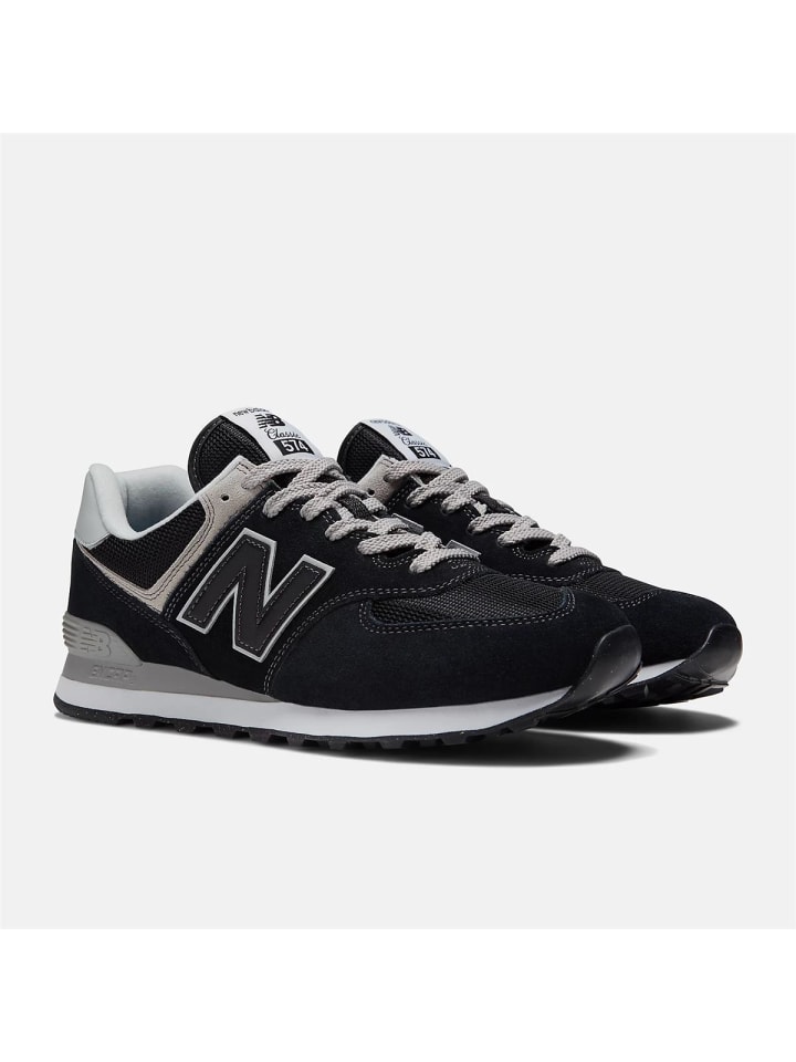 Низкие кеды черного/белого цвета New Balance
Низкие кеды черного/белого цвета New Balance