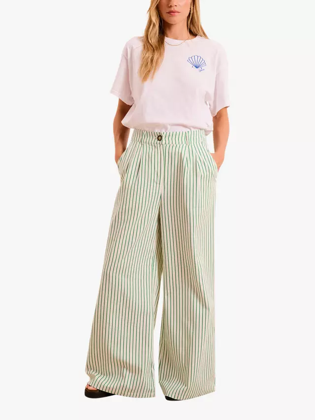 Футболка OMNES Shell Print, белый
Футболка OMNES Shell Print, белый