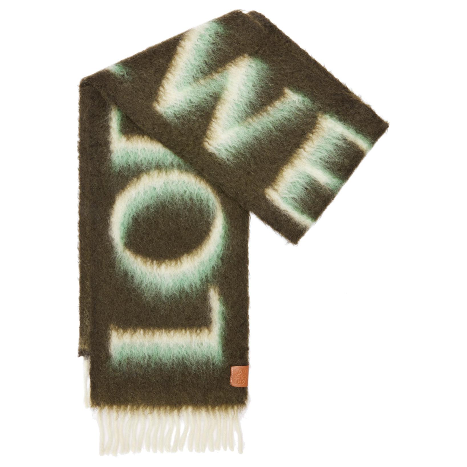 Шарф с бахромой и интарсией с логотипом LOEWE
Шарф с бахромой и интарсией с логотипом LOEWE