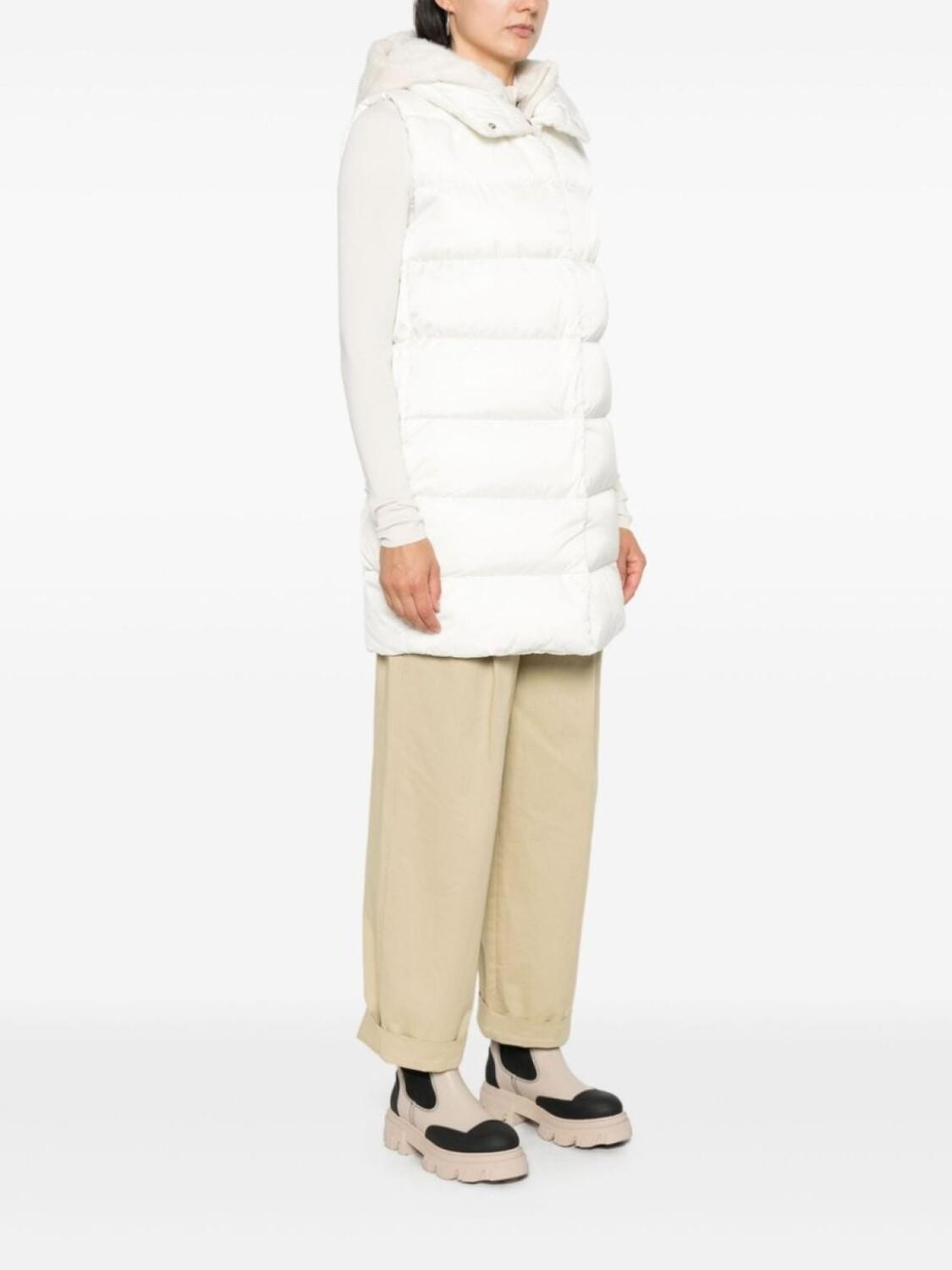 Herno дутый жилет, нейтральный цвет
Herno дутый жилет, нейтральный цвет