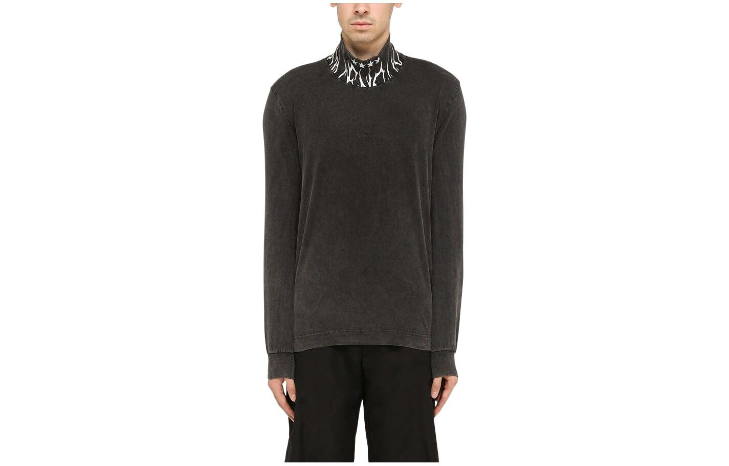 Свитер мужской серый Givenchy, серый
Свитер мужской серый Givenchy, серый