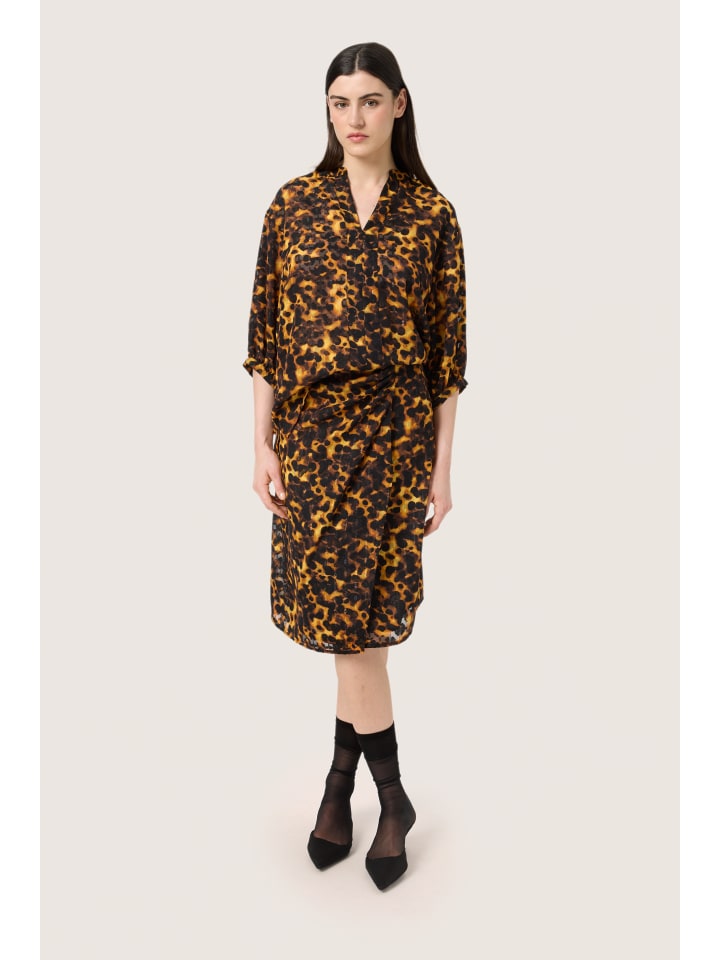 Блузка Soaked in Luxury
Блузка Soaked in Luxury