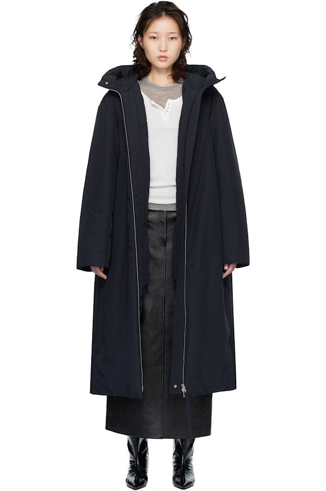 Длинное пуховое пальто свободного кроя Jil Sander, черный
Длинное пуховое пальто свободного кроя Jil Sander, черный