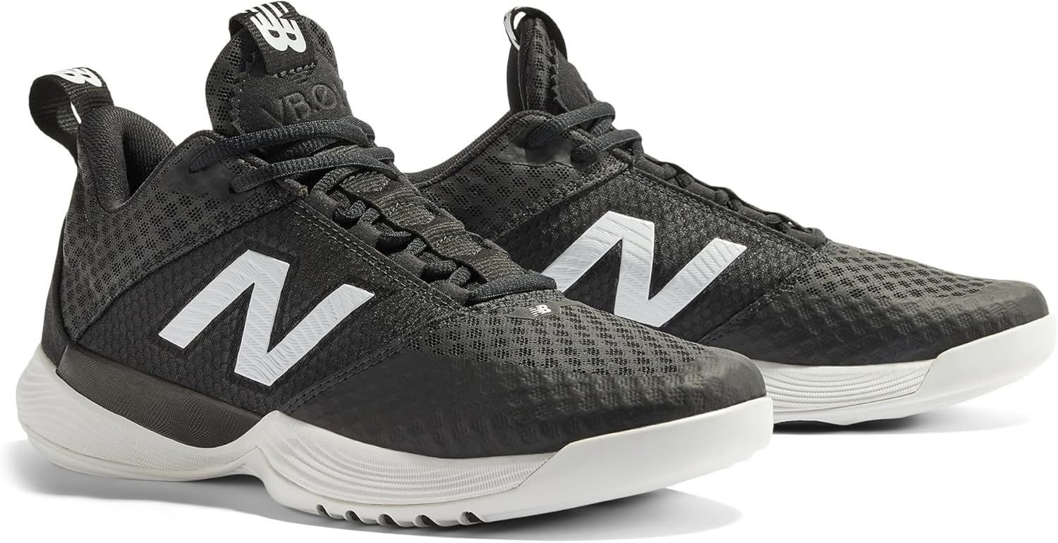 Женские волейбольные кроссовки New Balance FuelCell VB-01, черный
Женские волейбольные кроссовки New Balance FuelCell VB-01, черный