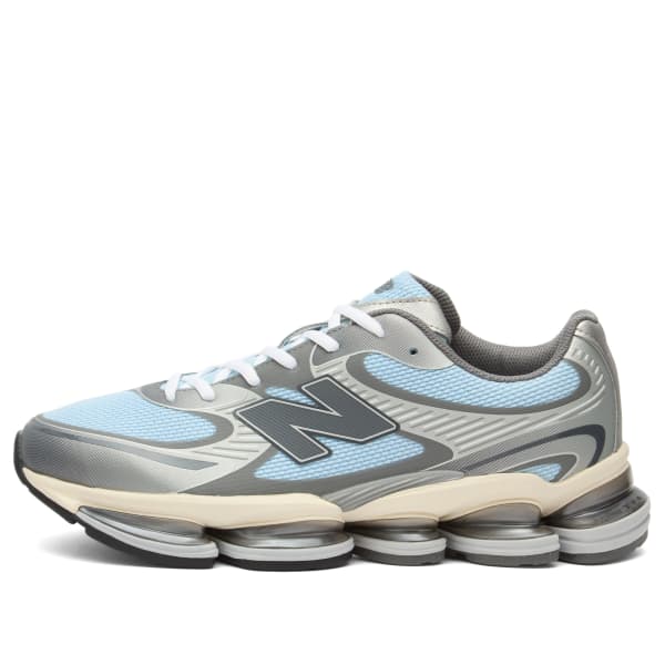 Кроссовки 2000 года New Balance, Light Chrome Blue
Кроссовки 2000 года New Balance, Light Chrome Blue
