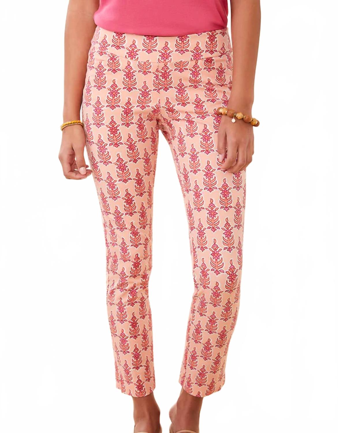 Марен Каллавасси Блумс Брюки в коралловом Spartina 449
Марен Каллавасси Блумс Брюки в коралловом Spartina 449