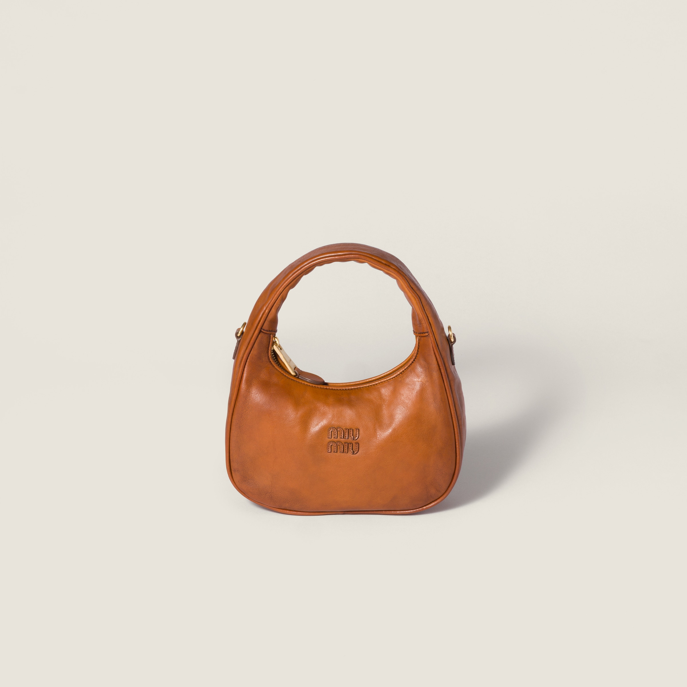 Сумка Wander из кожи MIU MIU, коричневый
Сумка Wander из кожи MIU MIU, коричневый