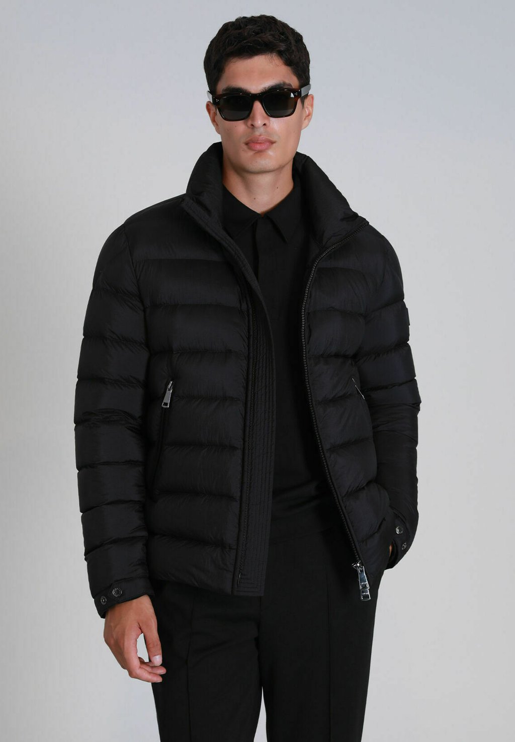 Пуховик Lufian, черный 
Пуховик Lufian, черный