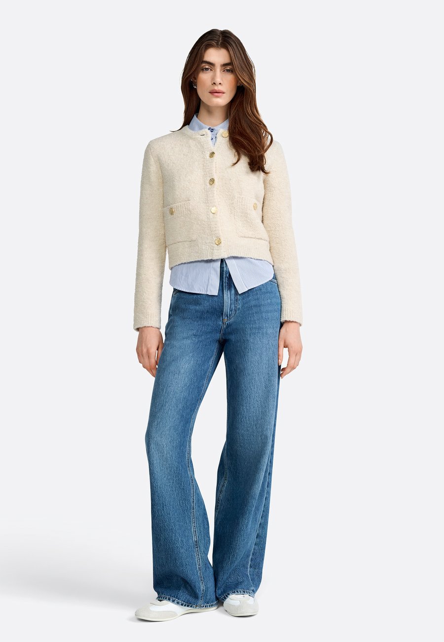 Кардиган Rich & Royal Cardigan, Caffee Latte/Beige
Кардиган Rich & Royal Cardigan, Caffee Latte/Beige