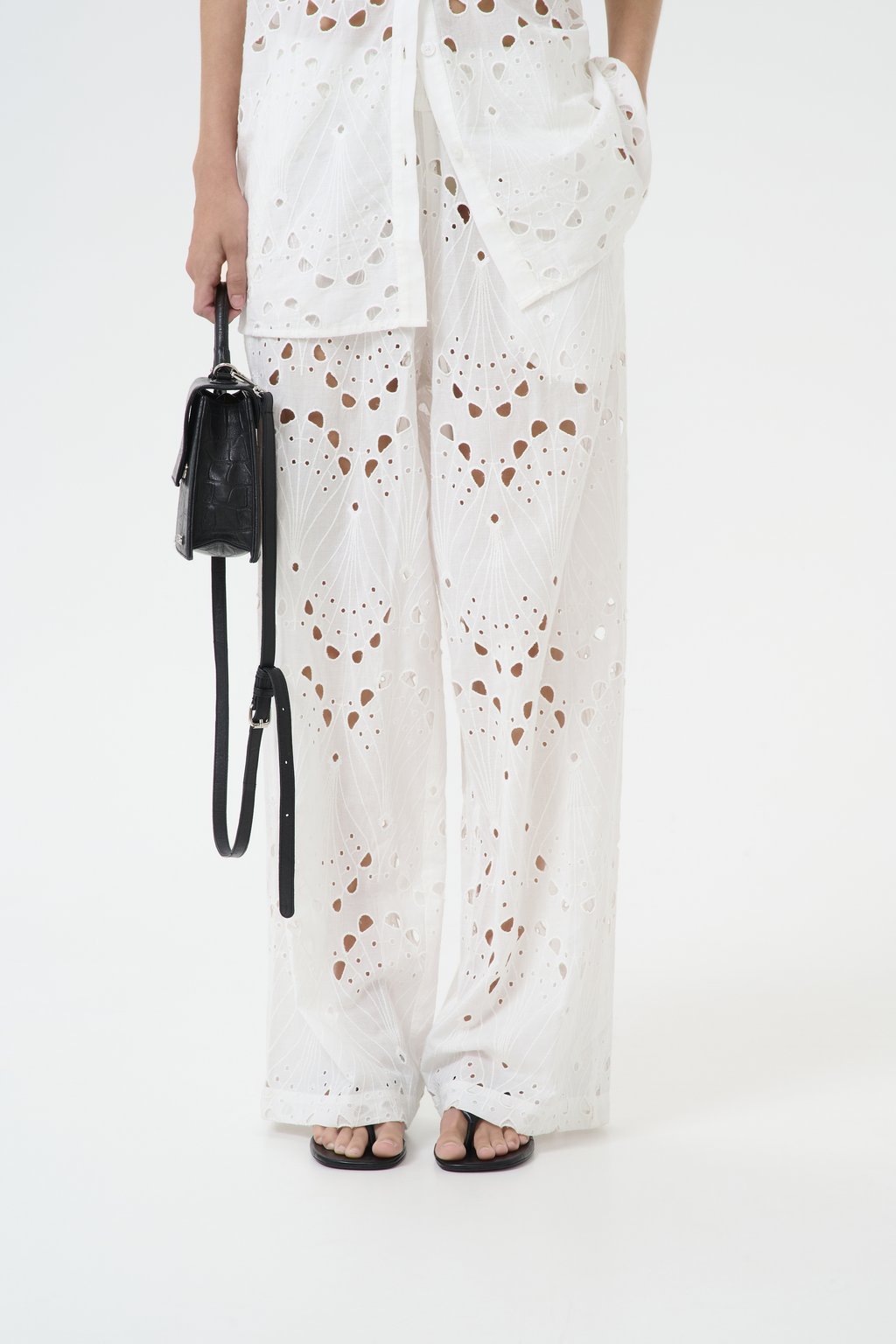 Брюки BAYLOR Gestuz, кремовый
Брюки BAYLOR Gestuz, кремовый