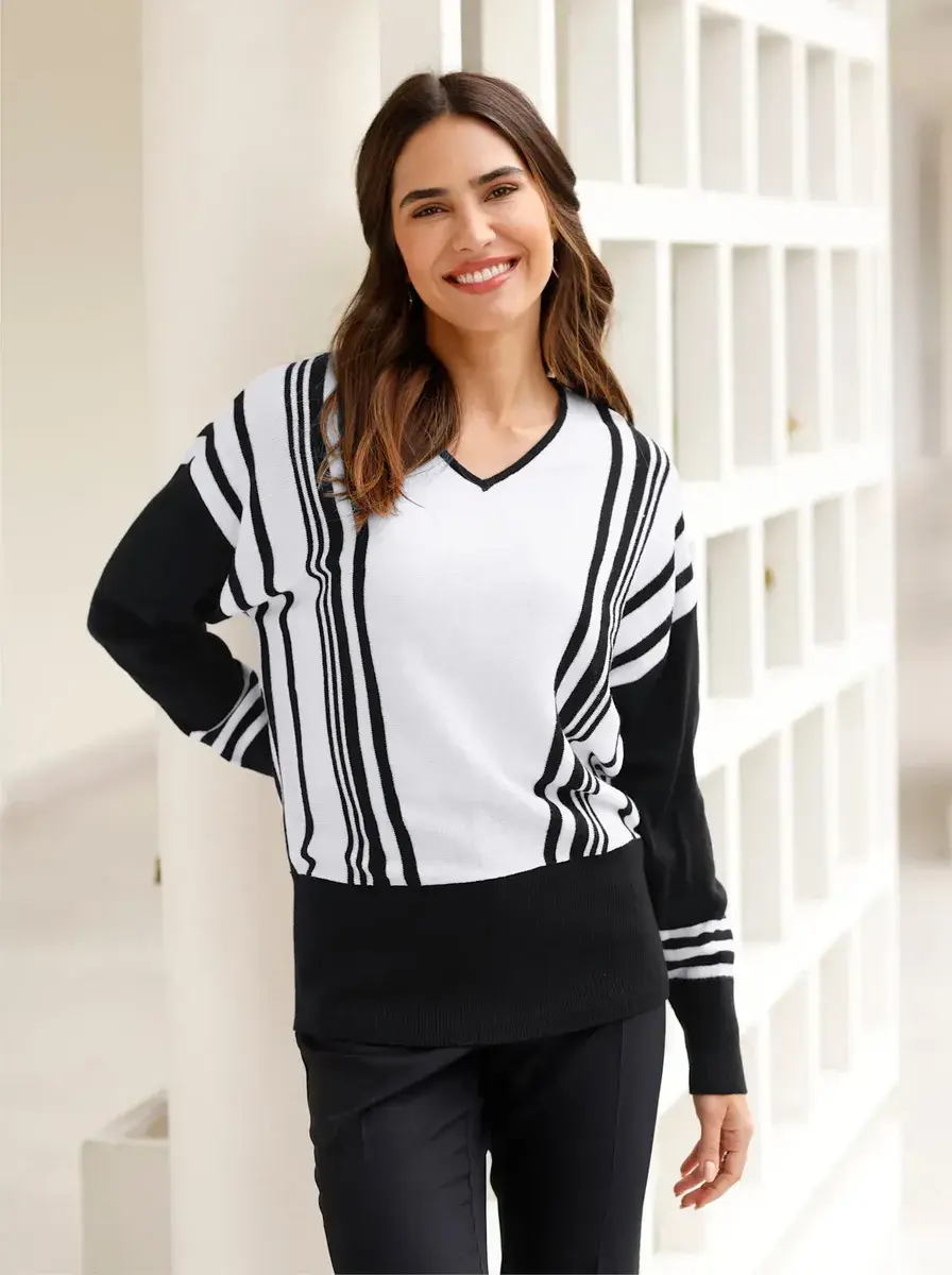 Свитер Classic Basics с V-образным вырезом "Пуловер", цвет Weiß-Schwarz-Gestreift
Свитер Classic Basics с V-образным вырезом "Пуловер", цвет Weiß-Schwarz-Gestreift